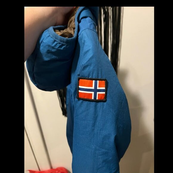 Authentic Norwegian Junior Puffer Jacker - Size 14 - Picture 6 of 6